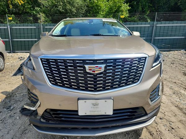 2022 CADILLAC XT5 Premium Luxury