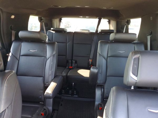 2022 CADILLAC ESCALADE Luxury