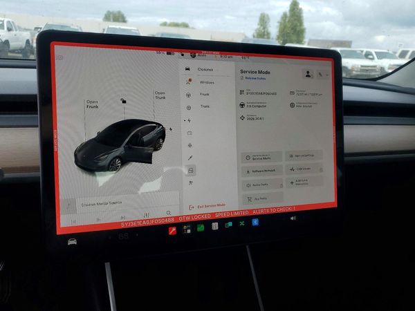 2018 TESLA MODEL 3