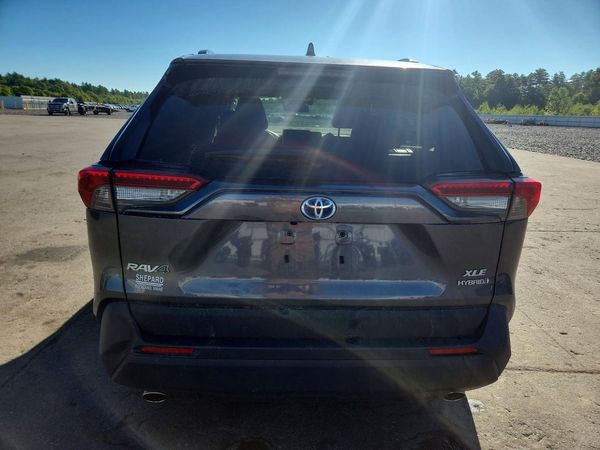 2021 TOYOTA RAV4