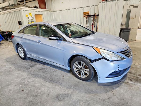 2014 HYUNDAI SONATA