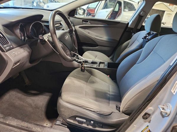 2014 HYUNDAI SONATA