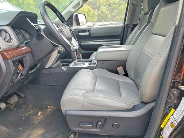 2015 TOYOTA TUNDRA