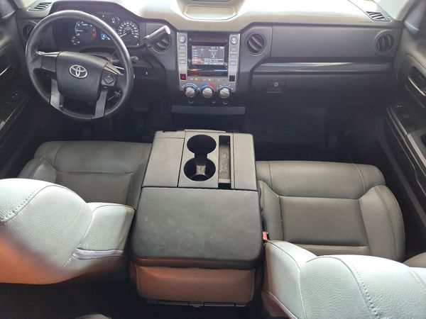 2014 TOYOTA TUNDRA SR5
