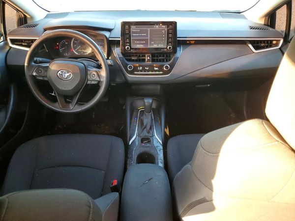 2022 TOYOTA COROLLA