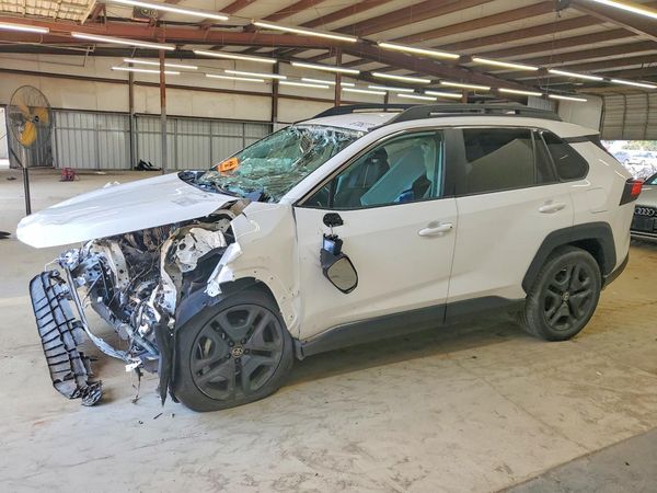 2024 TOYOTA RAV4 Adventure — Front 3/4