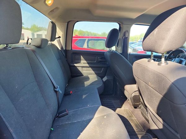 2023 RAM 1500 CLASSIC Tradesman