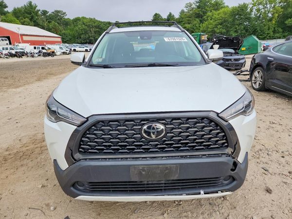 2022 TOYOTA COROLLA CROSS LE — DIRF