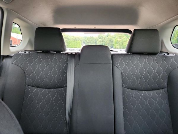 2022 TOYOTA COROLLA CROSS LE — SUVN