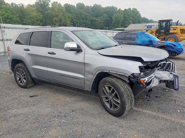 2017 JEEP GRAND CHEROKEE