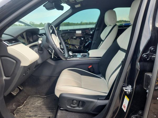 2023 LAND ROVER RANGE ROVER VELAR P250 R-Dynamic S