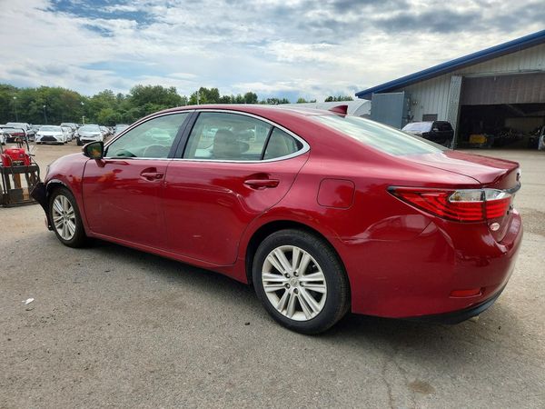 2015 LEXUS ES