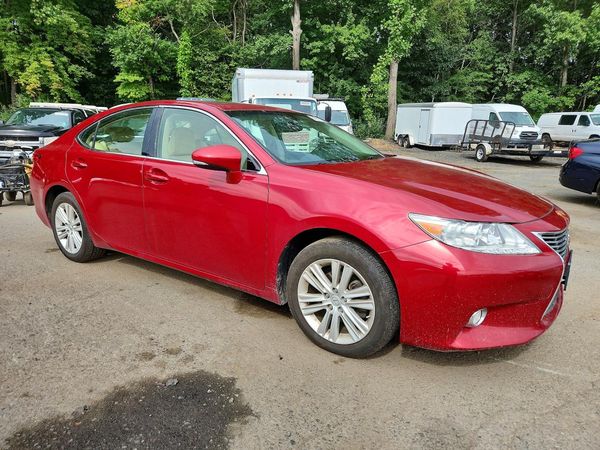 2015 LEXUS ES