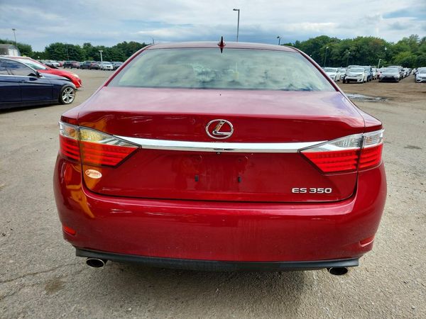 2015 LEXUS ES