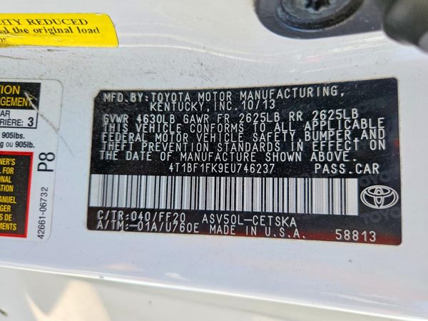 2014 TOYOTA CAMRY