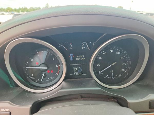2013 TOYOTA LAND CRUIS VX
