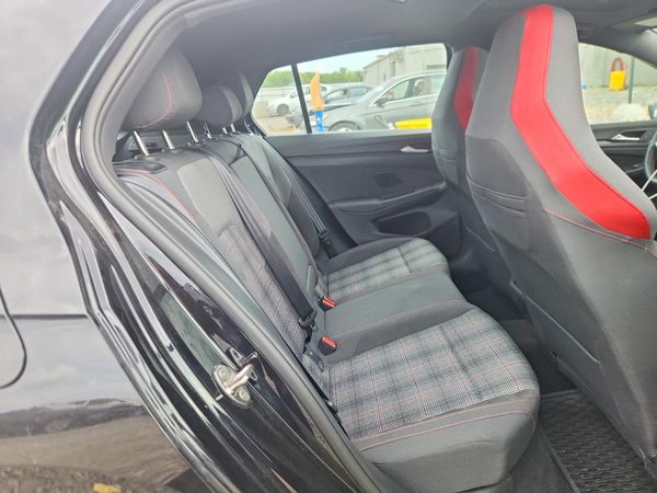 2023 VOLKSWAGEN GTI SE