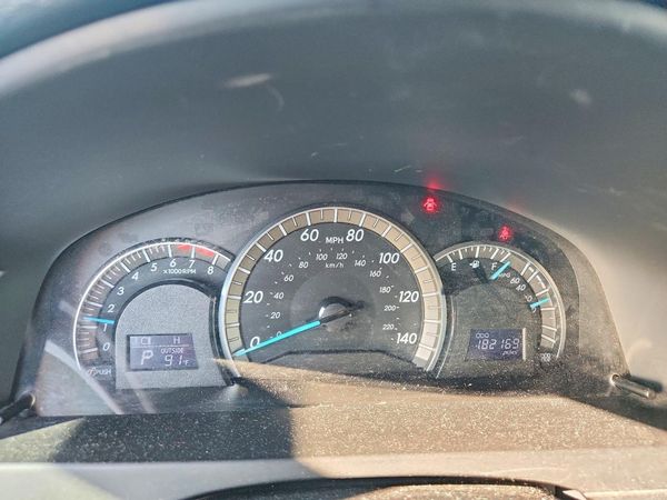 2012 TOYOTA CAMRY