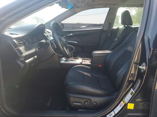 2014 TOYOTA CAMRY