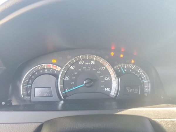 2014 TOYOTA CAMRY