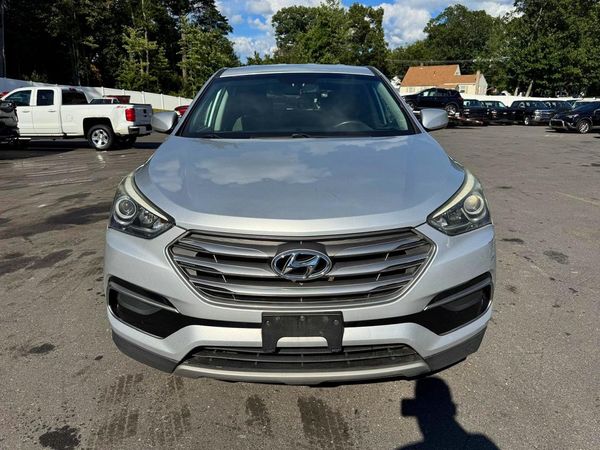 2017 HYUNDAI SANTA FE Base