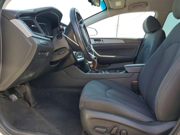 2019 HYUNDAI SONATA