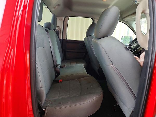 2015 RAM 1500 ST