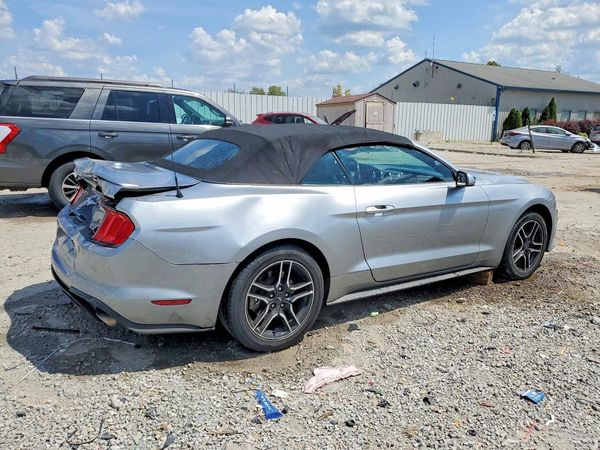 2022 FORD MUSTANG