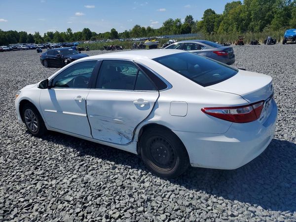 2017 TOYOTA CAMRY