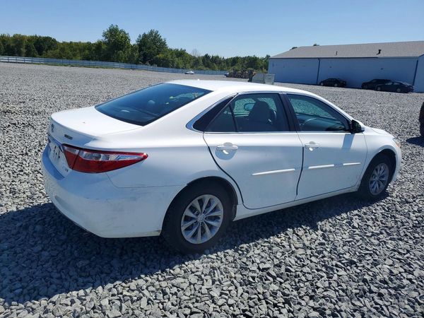 2017 TOYOTA CAMRY