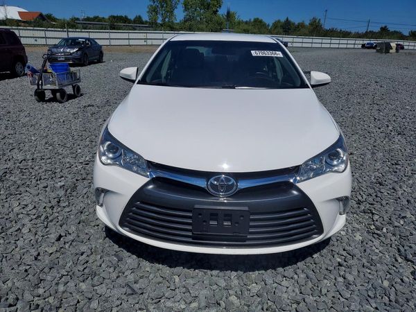 2017 TOYOTA CAMRY