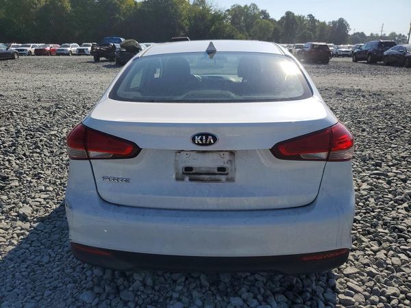 2018 KIA FORTE