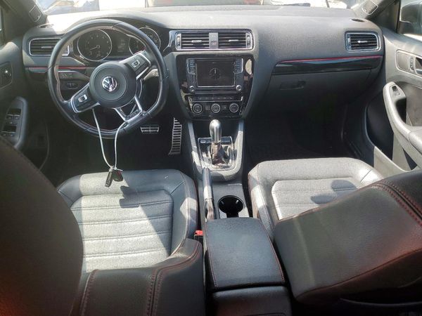 2017 VOLKSWAGEN JETTA