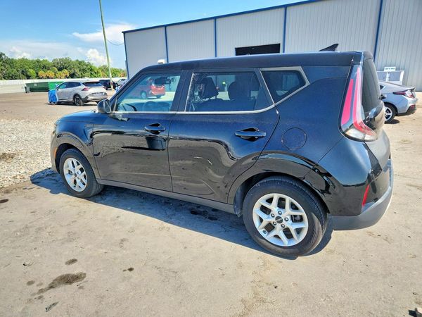 2025 KIA SOUL LX, S