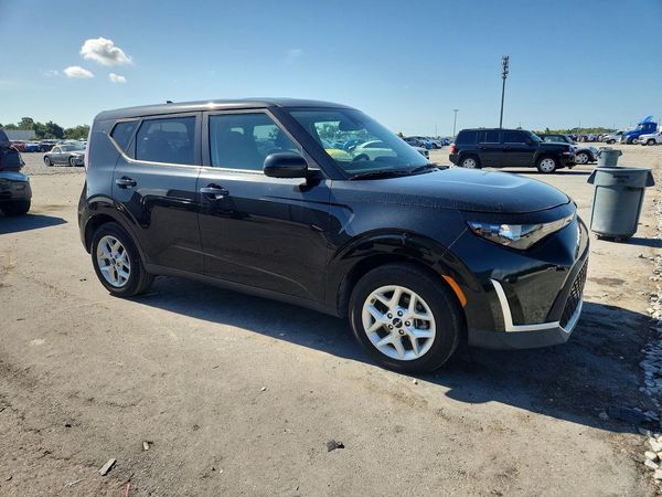2025 KIA SOUL LX, S