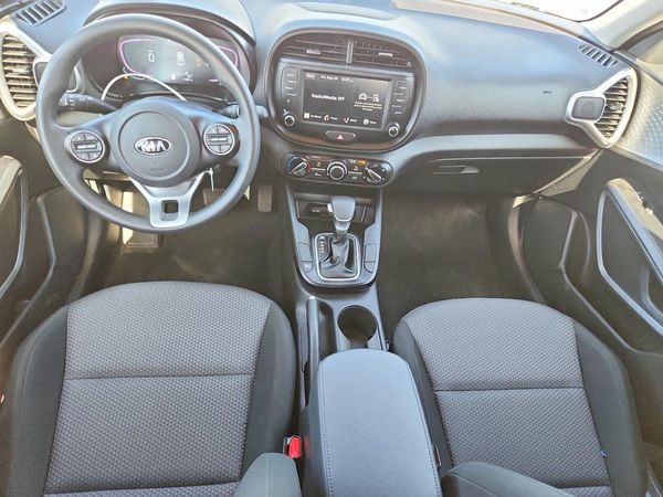 2025 KIA SOUL LX, S