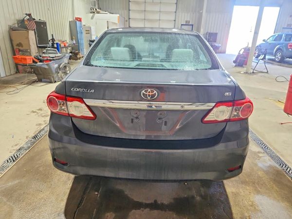 2013 TOYOTA COROLLA