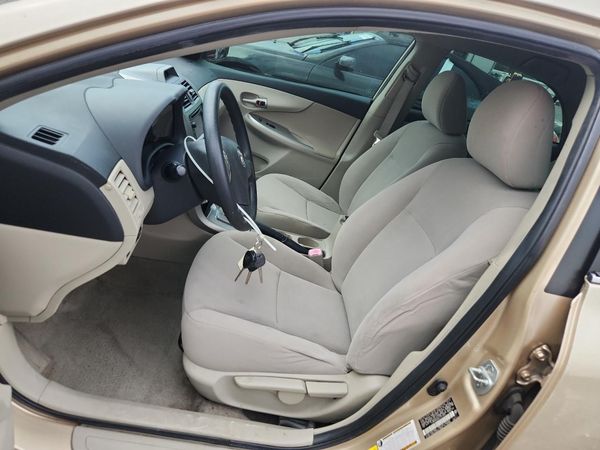 2013 TOYOTA COROLLA