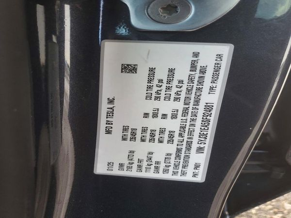 2025 TESLA MODEL 3