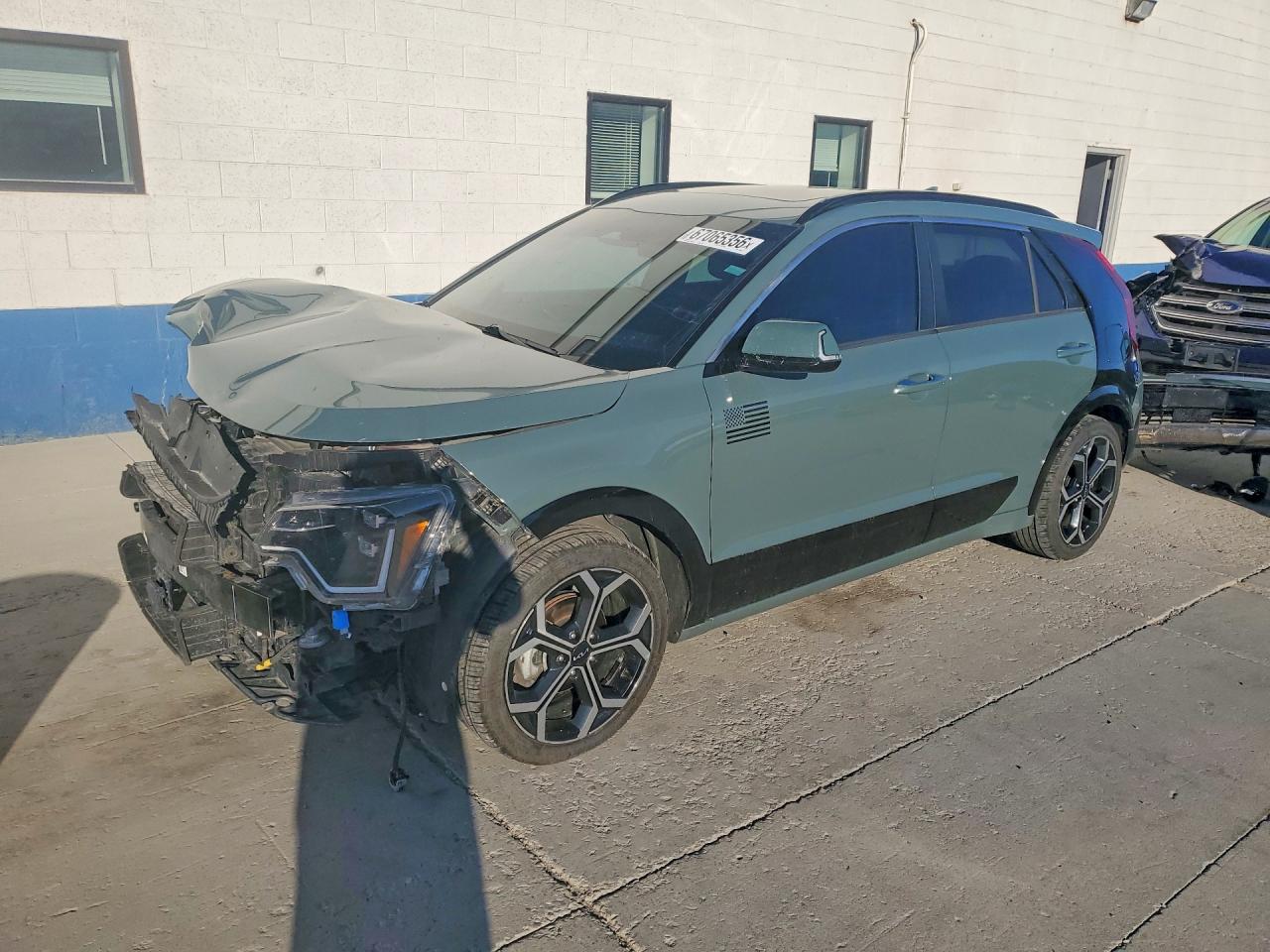 2023 KIA NIRO SX