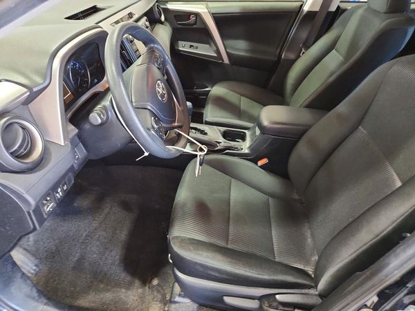 2018 TOYOTA RAV4 LE