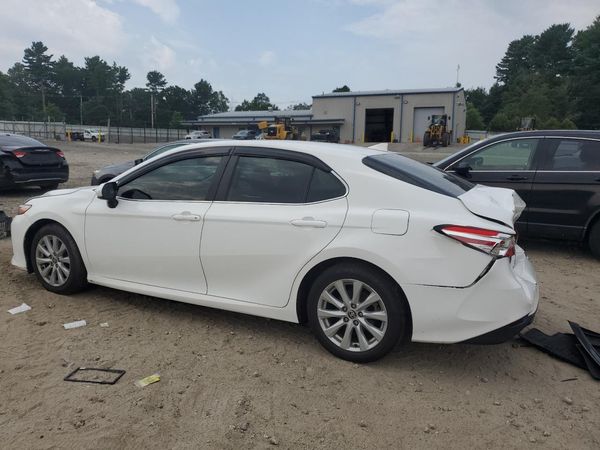 2020 TOYOTA CAMRY