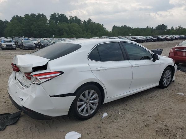 2020 TOYOTA CAMRY