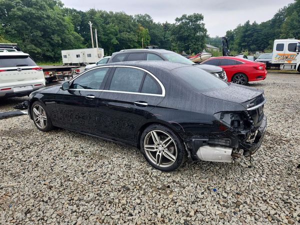 2017 MERCEDES-BENZ E