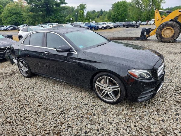 2017 MERCEDES-BENZ E
