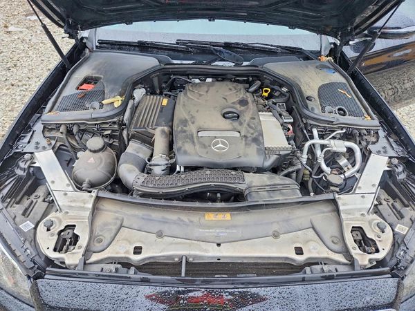 2017 MERCEDES-BENZ E