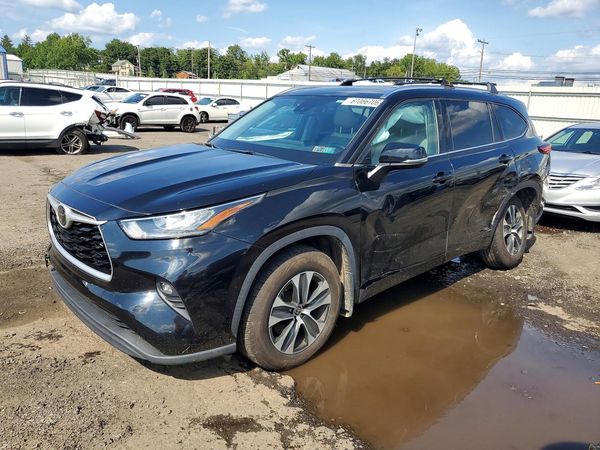 2020 TOYOTA HIGHLANDER