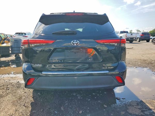 2020 TOYOTA HIGHLANDER