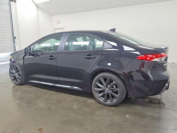 2025 TOYOTA COROLLA SE