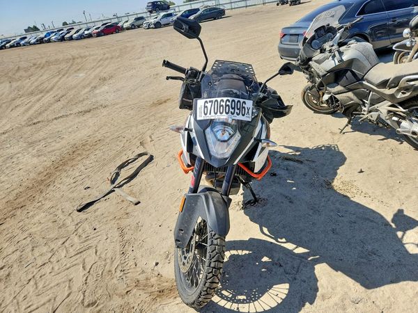 2018 KTM MOTORCYCLE